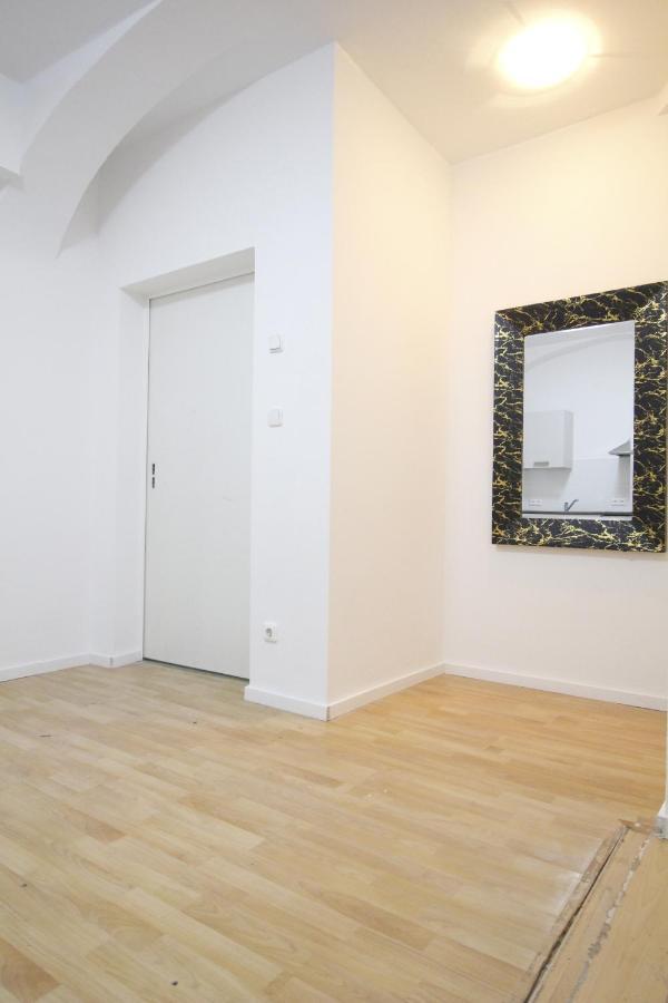 Premier Double Room Th A Wien Exterior foto