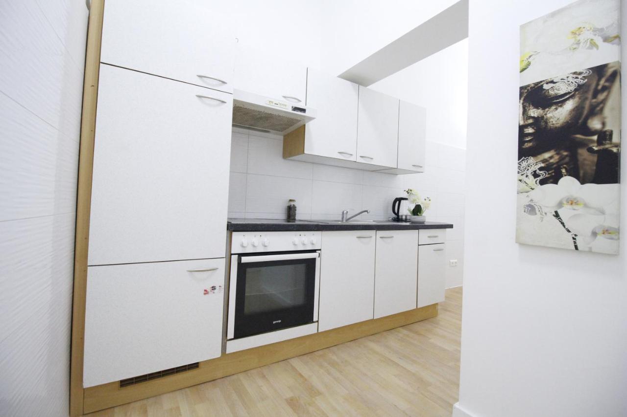 Premier Double Room Th A Wien Exterior foto